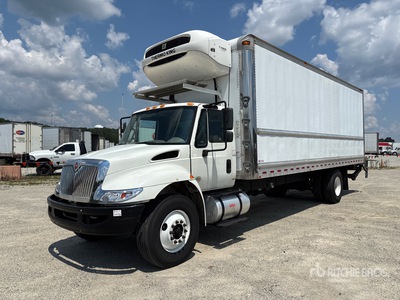 2019 International DuraStar 4300 4x2 Refrigerated Truck