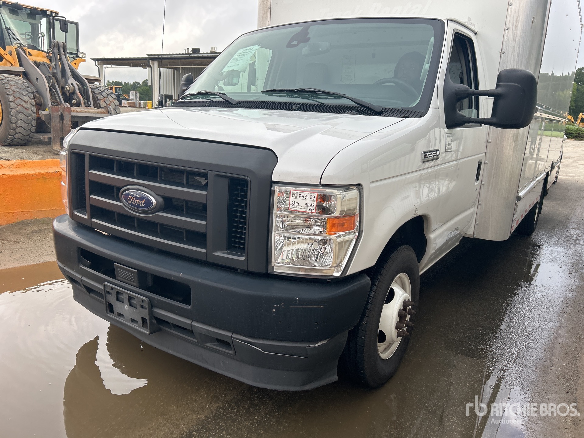 2021 Ford E-350 Van Truck