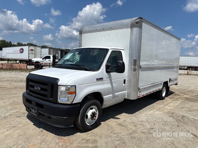 2021 Ford E-350 4x2 Van Truck