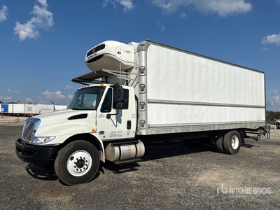 2019 International DuraStar 4300 4x2 Refrigerated Truck