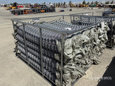 Quantity of (50) 6 ft Chain Link Zaun