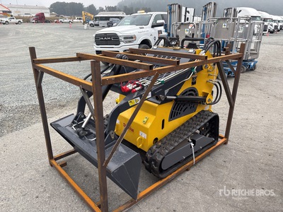 2025 STARVOX SV-480 Mini Compact Track Loader (Unused)