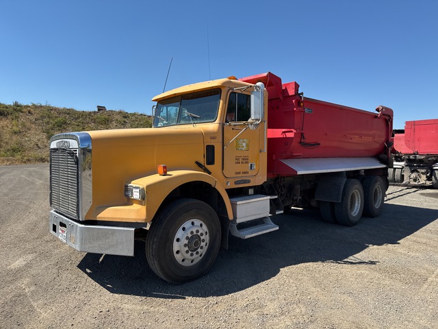 1993 Freightliner FLD 6x4 Transfer Set w/ 1998 Reliance Quad/A Transfer Trailer