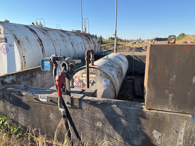 500 gal Skid Mounted Steel Gasoline Tank