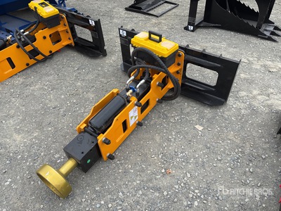 2025 GIYI 680 Chargeuse compacte piquet (Unused)