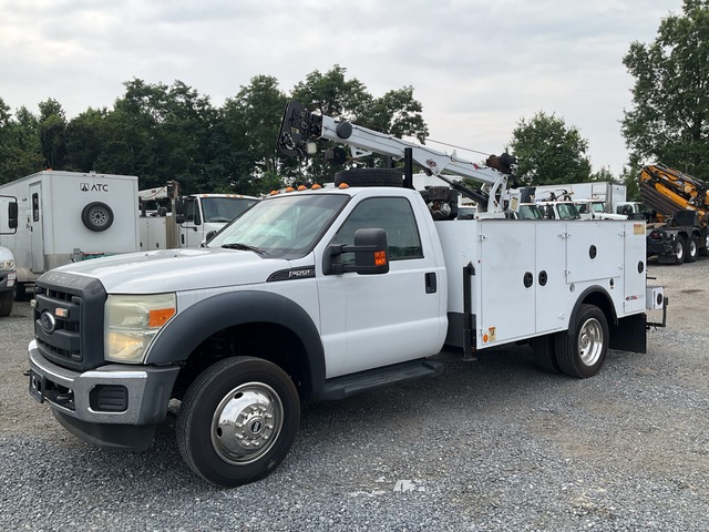 2015 Ford F-550 XL 4x2 Service Truck 2015 Ford F-550 XL 4x2 Service Truck