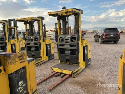 2019 Hyster R30XM3 3000 lb Order Picker