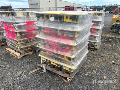 Quantity of (30)    Spider Boxes