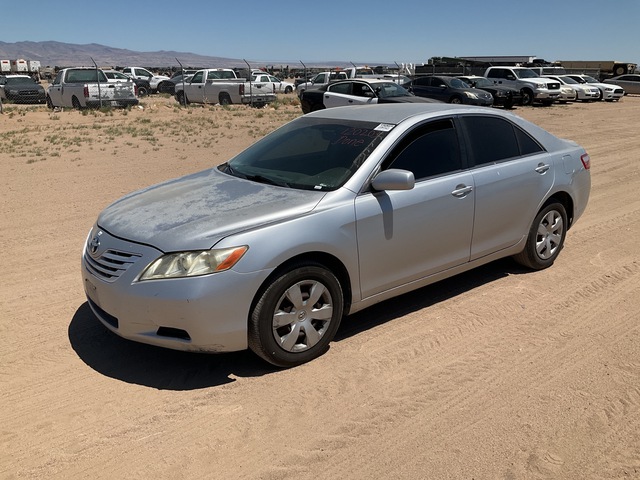 2009 Toyota Camry LE Sedan