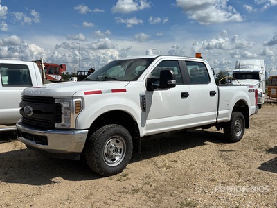 2018 Ford F-250 XL 4x4 Crew Cab Pickup