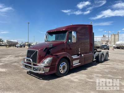 2015 Volvo VNL630 6x4 T/A Sleeper Truck Tractor