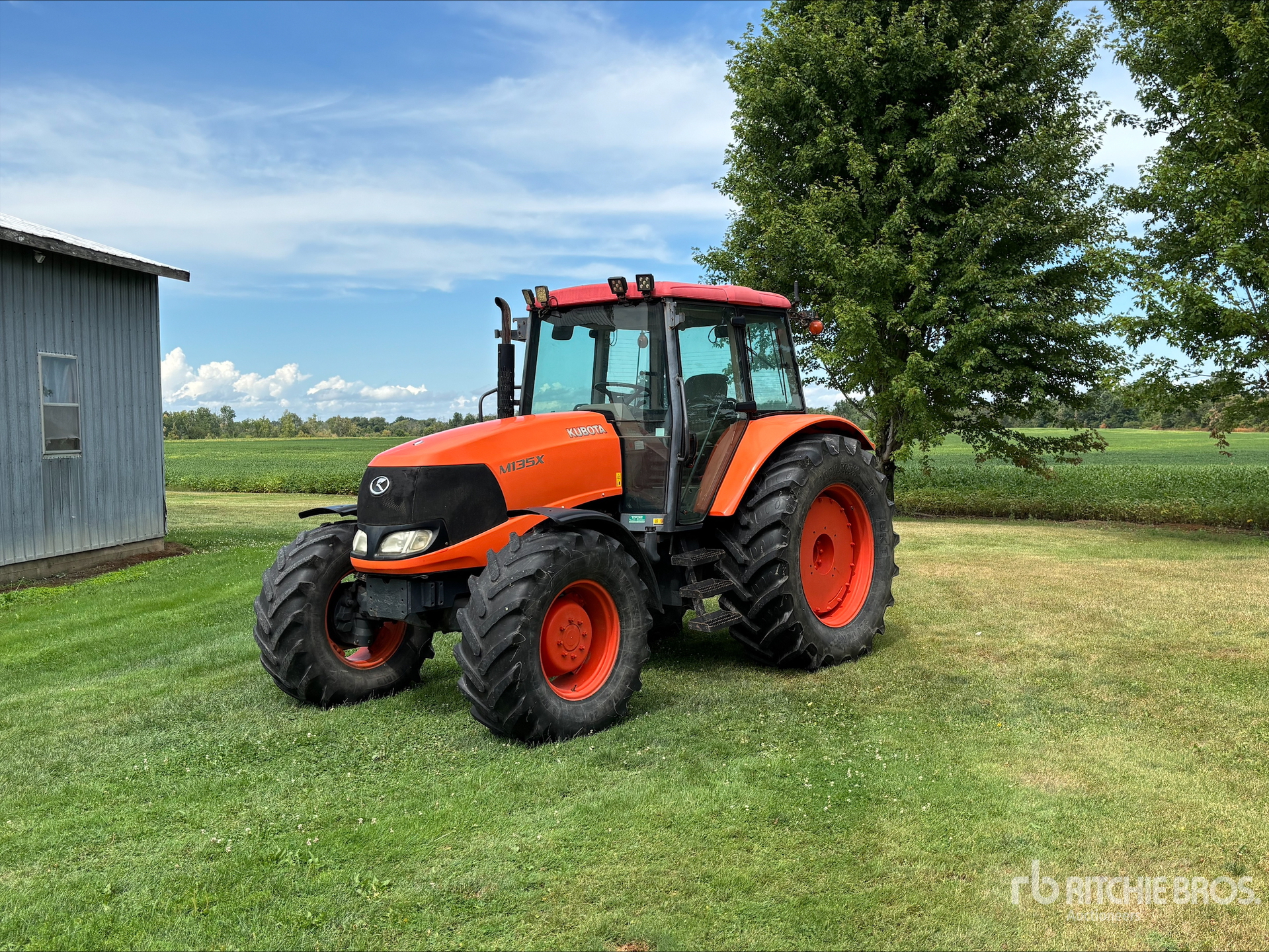 2009 Kubota M135X 4WD Tractor