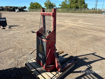 Mobile Lift Pallet Jack