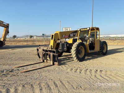 2007 Cat TL642 Chariot élévateur télescopique