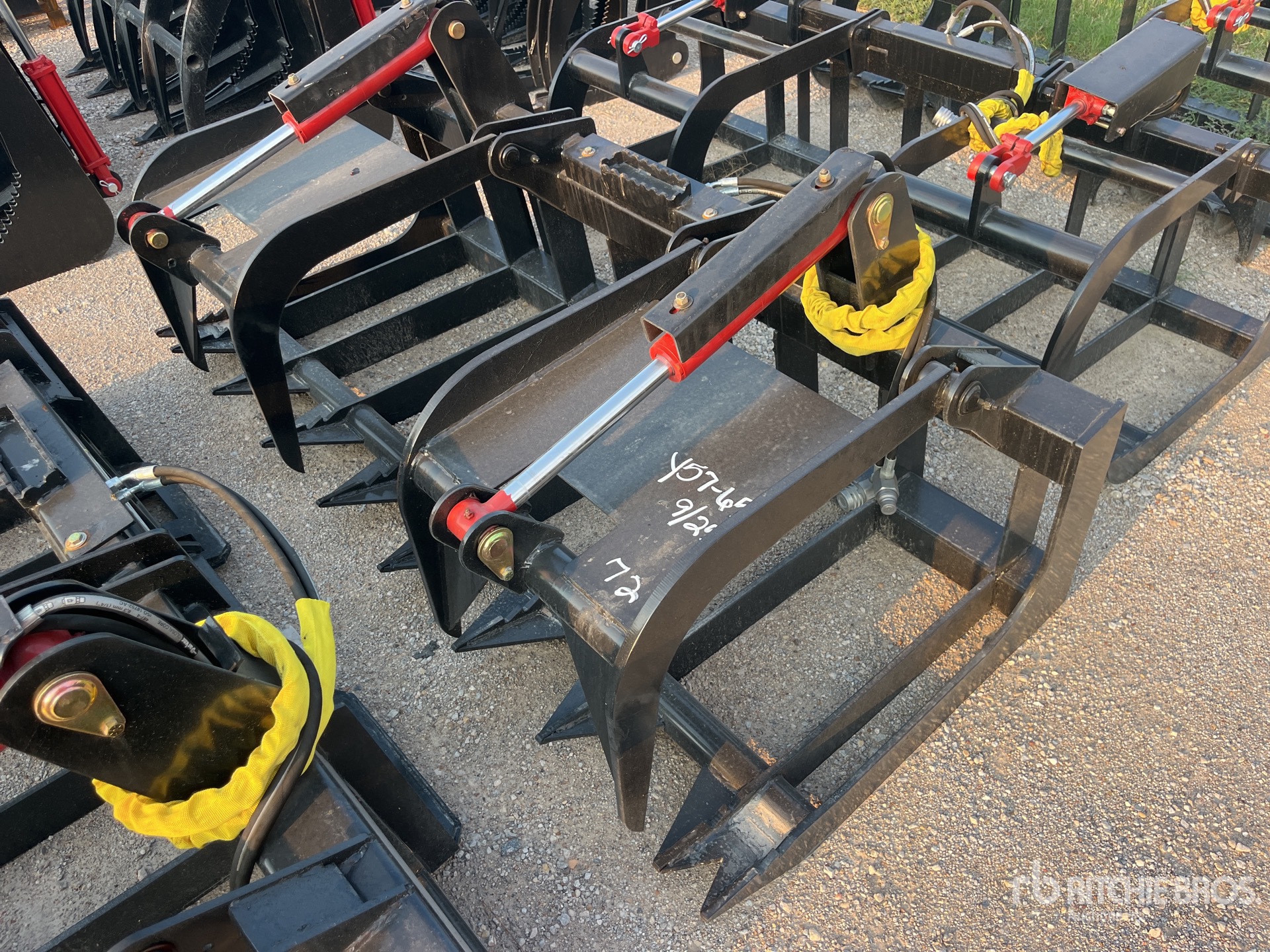 All-Star 72 in Root Skid Steer Grapple (Unused)