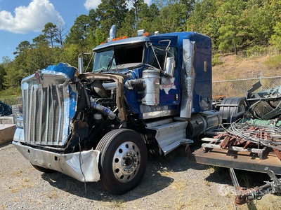 2020 Kenworth W900 6x4 Tracteur routier couchette (Inoperable)