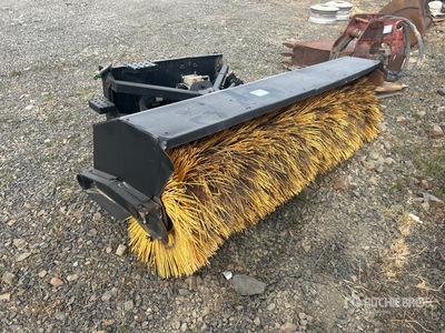 Cat BA18 84 in Skid Steer Sweeper