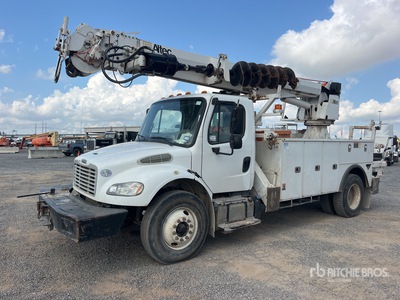 Altec DM47BTR on 2017 Freightliner M2106 4x2 Ciężarówka koparko-ładowarka