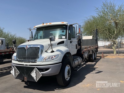 2015 International WorkStar 7400 6x4 Flatbed Truck