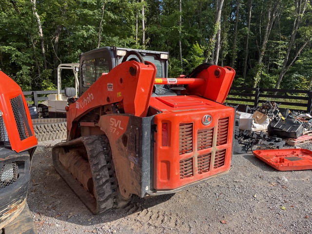 MINI CARGADOR SOBRE ORUGAS 2023 KUBOTA SVL972HFC