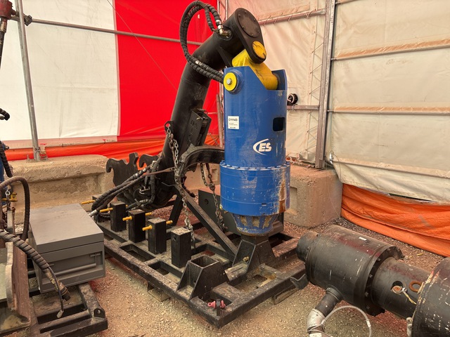 IFS 24 Inch Hard rock Foundation Drill