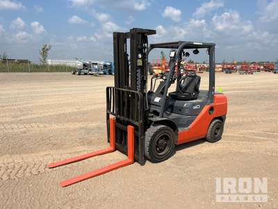 Toyota 8FDU30 6000 lb Cushion Tire Forklift