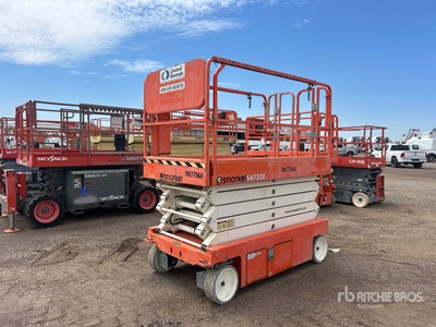 2017 Snorkel S4732E Electric Scissor Lift