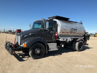 2007 Kenworth T300 2000 gal 4x4 Heißöl-Lkw