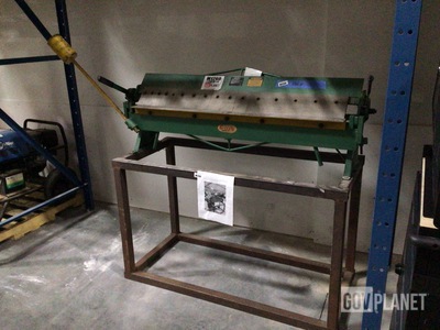 Grizzly Industrial Sheet Metal Bender Divers - Outils à main