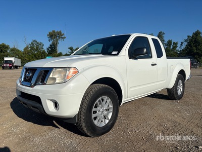 2014 Nissan Frontier SV 4x4 Extended Cab Pickup