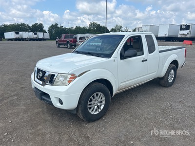 2014 Nissan Frontier SV 4x4 Extended Cab Pickup