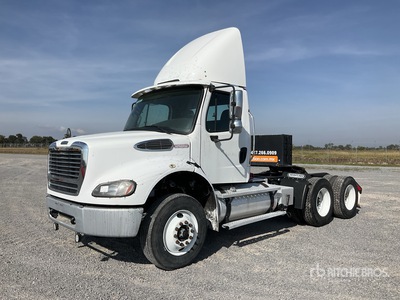 2018 Freightliner M2 112 6x4 Tractocamion / Ciągnik siodłowy T/A z kabiną dzienną