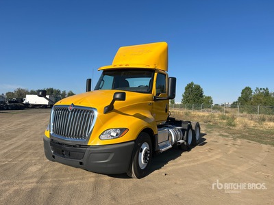 2019 International LT625 6x4 Cabina per trattore stradale