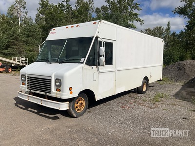 2006 Ford Econoline 4x2 Step Van