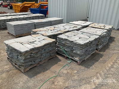 Quantity of (7) Pallets of Gauged Colonial Wallstone Attrezzatura varia per cura del verde