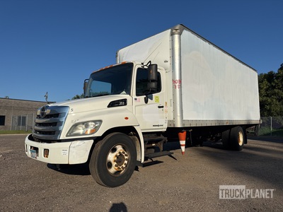 2012 Hino 268 4x2 Van Truck