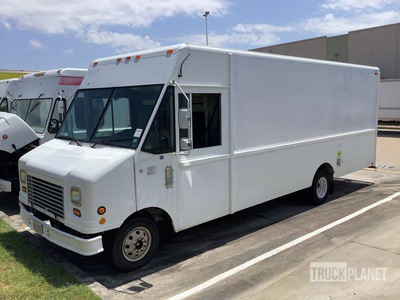 2006 Ford 4x2 Step Van (Inoperable)