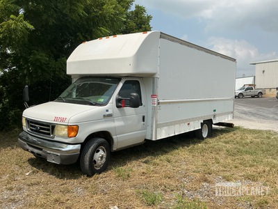 2007 Ford E-350 Step Van