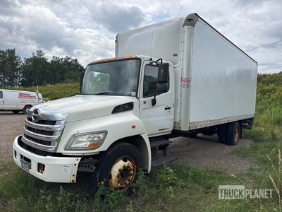 2012 Hino 268 4x2 Van Truck