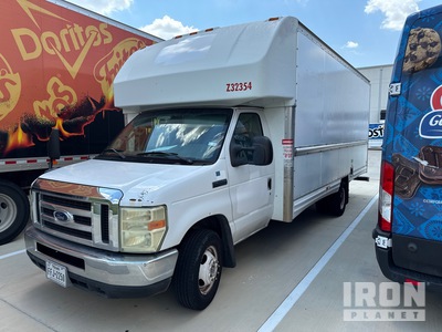 2008 Ford E-350 Cutaway Cargo Van