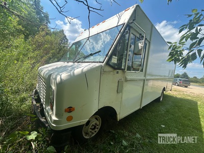 2006 Ford Gen 1 Cargo Van (Inoperable)