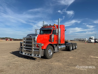 2014 Peterbilt 367 8x6 Tracteur routier couchette