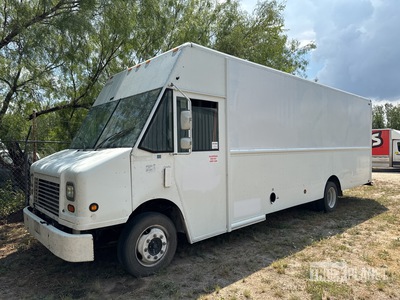 2007 Freightliner MT45 Cargo Van