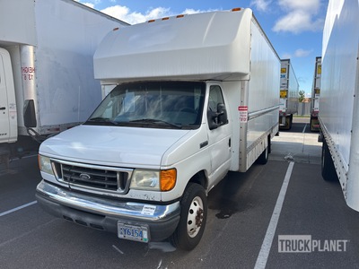 2007 Ford E-350 Step Van