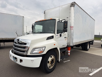 2012 Hino 268 4x2 Van Truck