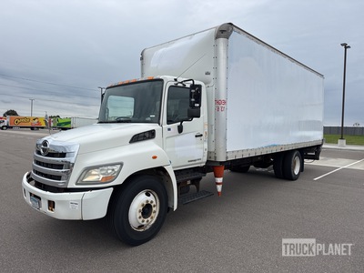 2012 Hino 268 4x2 Van Truck