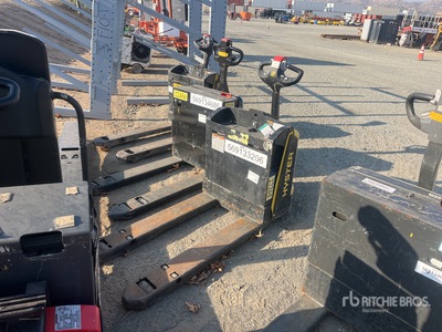 2022 Hyster W45ZHD 4510 lb Electric Pallet Jack