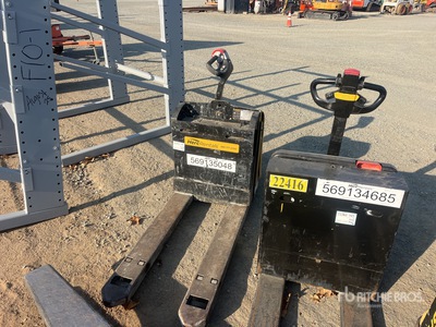 2017 Yale MPB045VG 4510 lb Electric Pallet Jack (Inoperable)