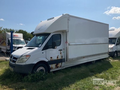 2009 Dodge Sprinter 4x2 Furgoneta de carga (Inoperable)