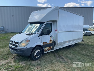 2009 Dodge Sprinter 4x2 Furgoneta de carga